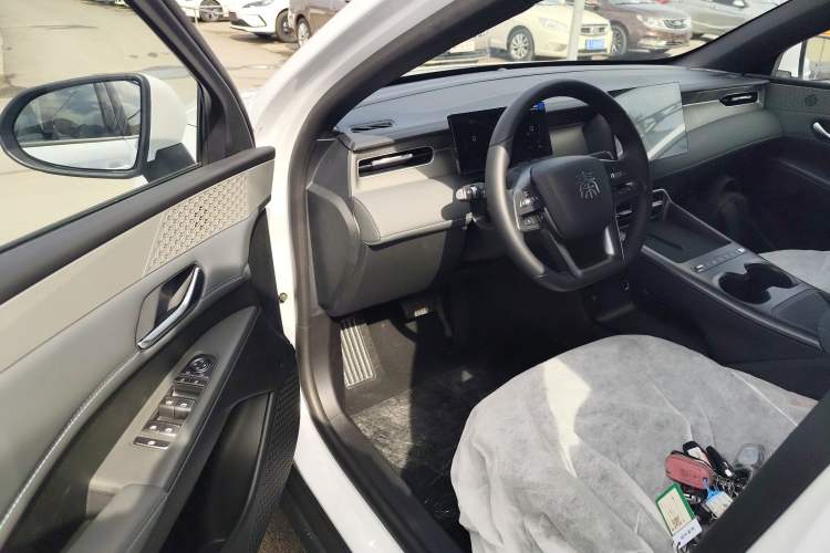 Used BYD Qin PLUS 2026 DM-i 128KM Progressive Model
