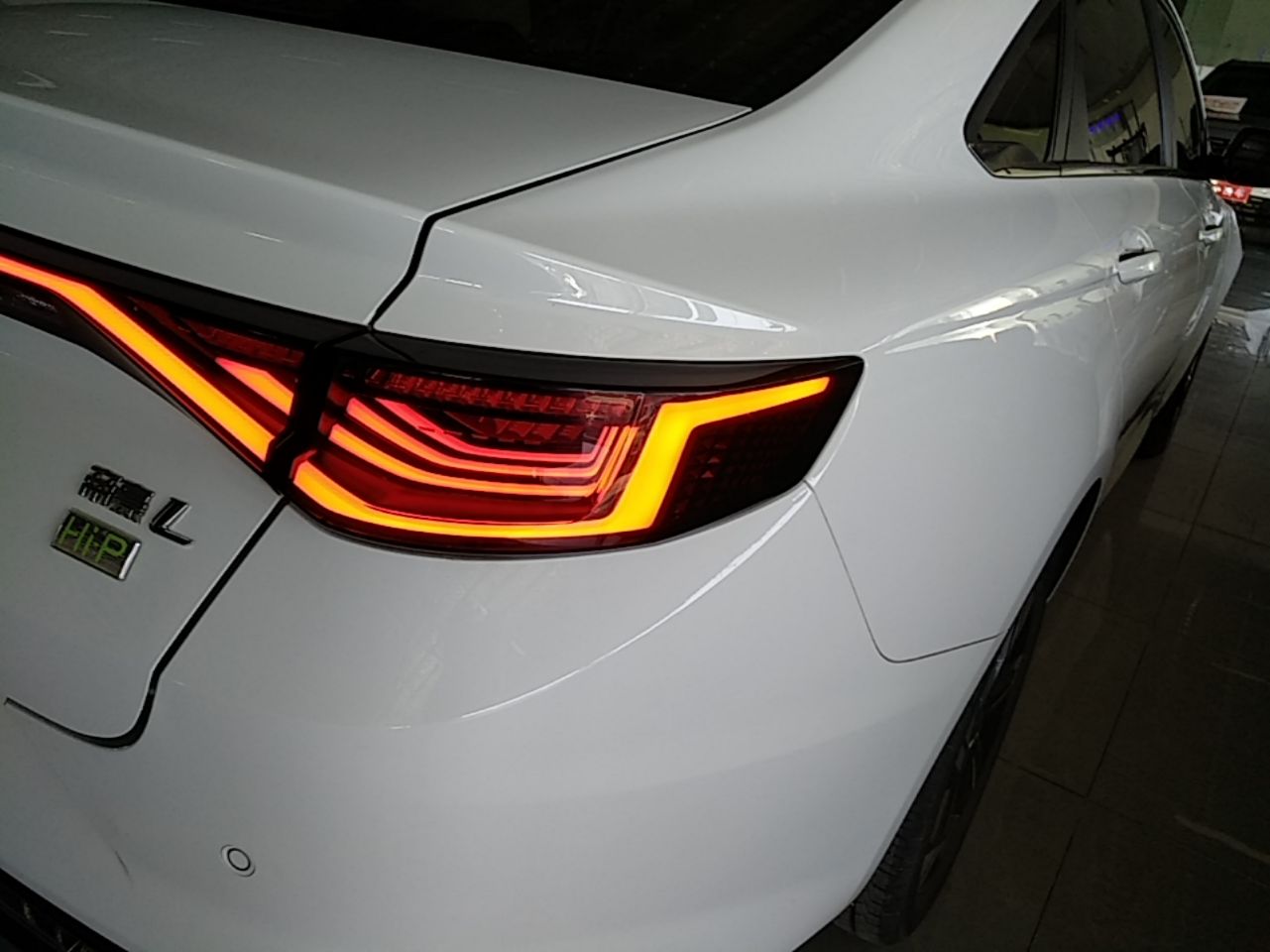 Geely Auto Emgrand L HiP 2022 1.5TD-DHT Pro 100KM Super Swift — снимка 9