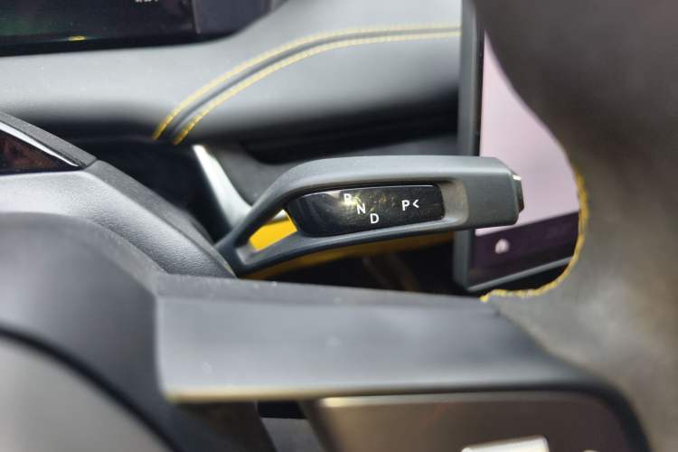 Used Xiaomi Auto SU7 Ultra 2025 Ultra Model Gear Lever