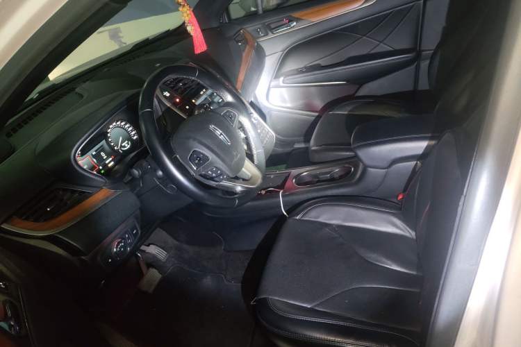 Used Lincoln MKC 2018 2.0T Four-Wheel Drive Zunya Edition Left Front Seat