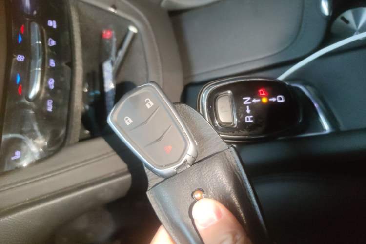 Used Cadillac XT5 2018 28E Four-Wheel Drive Tech Version