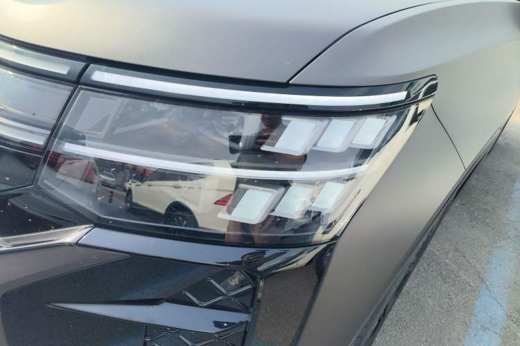 Used Volkswagen Teramont 2025 Tiguan Pro 450TSI Four-Wheel Drive Summit Edition
