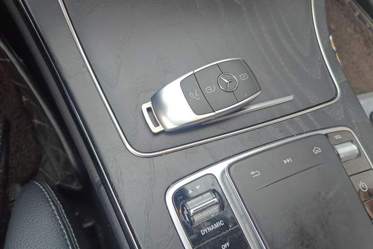 Used Mercedes-Benz C-Class 2021 C 200 L Fashion Edition Sport Version Vehicle Key