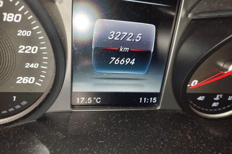 Used Mercedes-Benz GLC Coupe 2019 GLC 200 4MATIC Coupe SUV Odometer Close Up