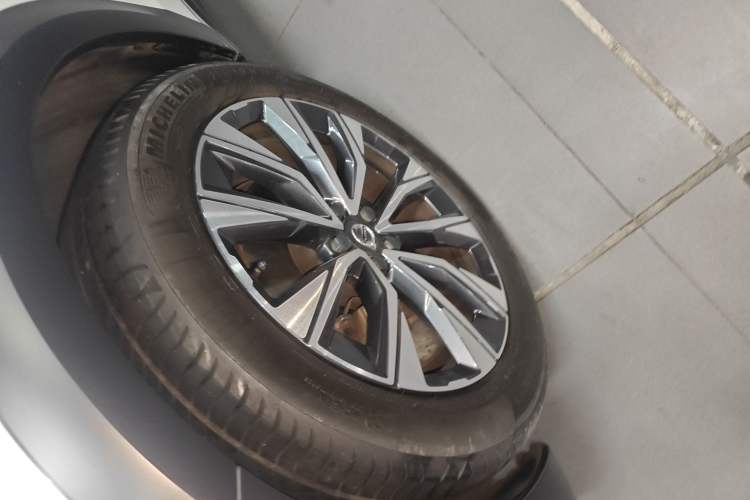 Used Volvo V90 2023 Cross Country B5 AWD Smart Range Edition
