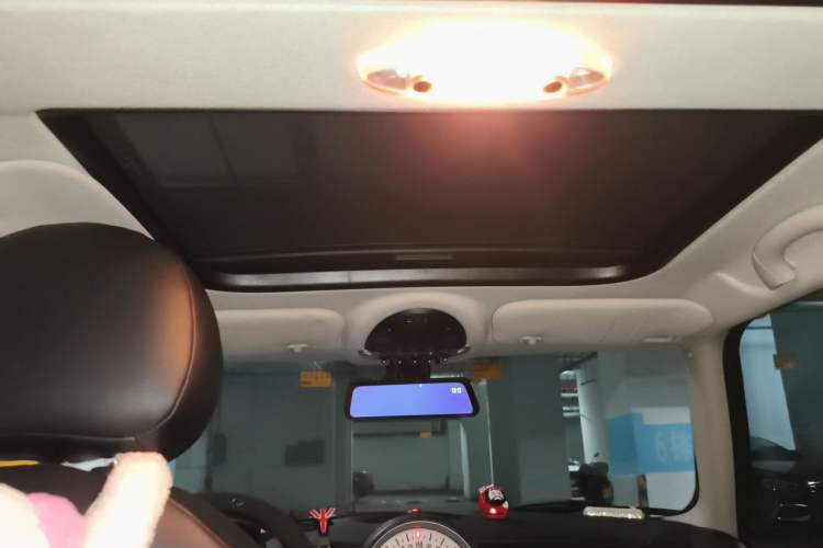 Used MINI 2012 1.6L COOPER Baker Street
