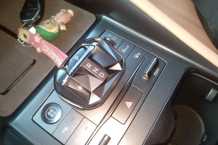 Used BYD Song L EV 2024 662 km Excellence Version
