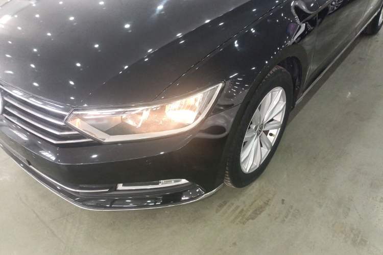 Used Volkswagen Magotan 2018 330TSI DSG Advanced Model Left Front Headlight