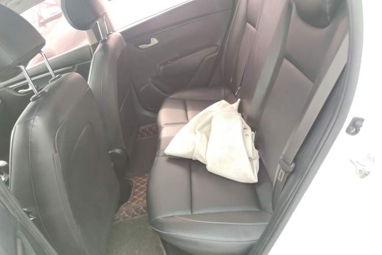 Used Kia K2 2017 Sedan 1.4L Manual Transmission 15th Anniversary Special Edition GLS