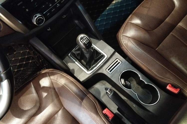 Used Bisu T5 2017 1.5T Manual Luxury Model