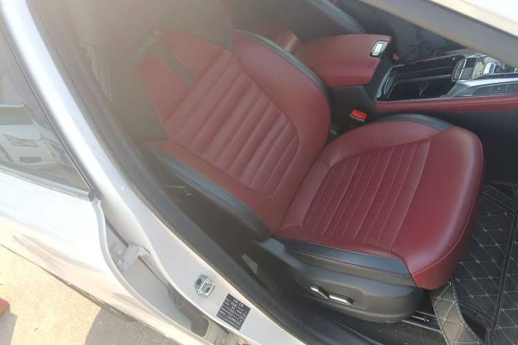 Used MG HS 2019 30T Automatic 2WD Trophy Supreme Edition China VI Standard