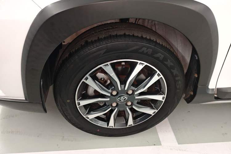 Used Toyota YARiS L Zhi Xuan 2021 X-Trail 1.5L CVT Luxury Edition Left Front Wheel Hub