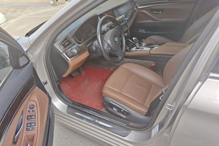 Used BMW 5 Series 2014 528Li xDrive Premium Edition