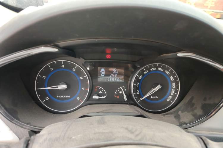 Used CHANGAN Alsvin V7 2015 1.6L Manual Enjoyment Model China IV Standard
