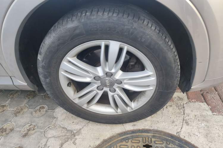 Used Audi Q3 2015 30 TFSI Comfort Model