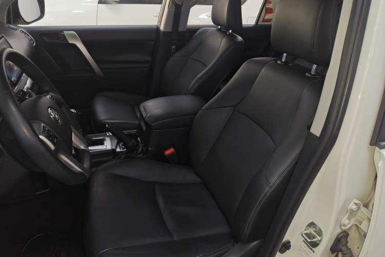 Used Toyota Prado 2016 2.7L Automatic Standard Edition Left Front Seat