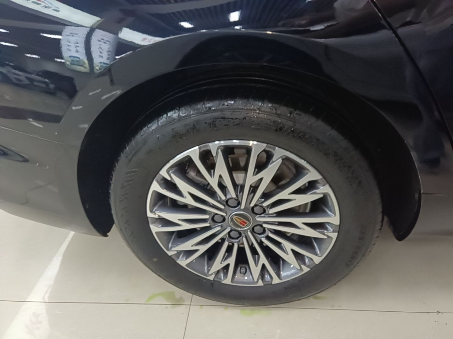 Hongqi H5 2025 1.5T DCT Qiyun 500 000th Unit Commemorative Edition — снимка 11