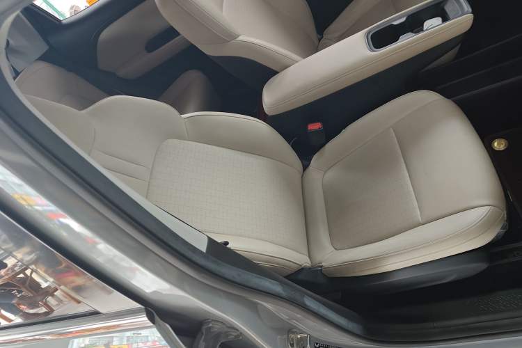 Used Wuling Bingo PLUS 2024 510 km Flagship Edition Four-Seater Version