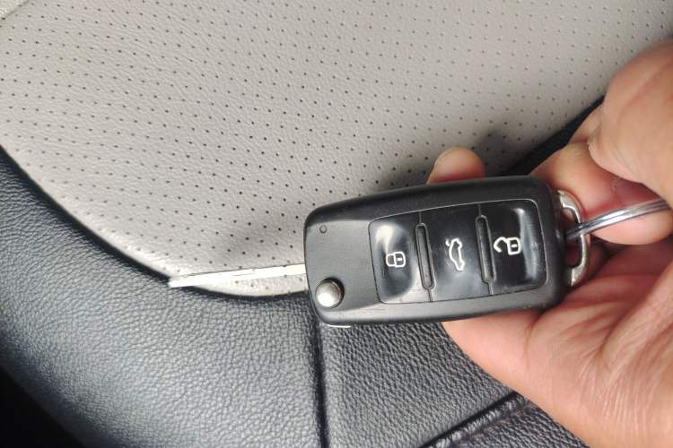 Used Volkswagen Santana 2019 1.5L Automatic Fashion Edition China VI Vehicle Key