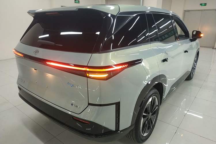 Used Toyota BZ 3X 2025 520 Pro+ Rear Right 45 Deg