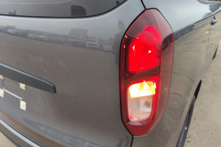 Used Wuling Hongguang New Energy 2024 All-Electric Model 300KM Standard Version