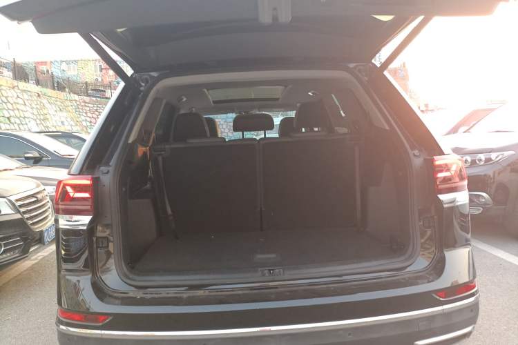 Used Volkswagen Teramont 2021 330TSI Two-Wheel-Drive Prestige Luxury Edition
