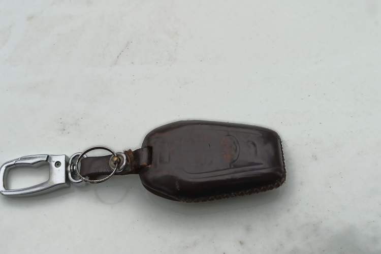 Used Soueast DX7 2015 1.5T Automatic Prestige Model Vehicle Key