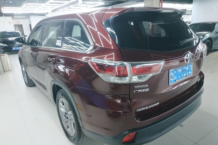 Used Toyota Highlander 2015 2.0T Two-Wheel Drive Luxury Edition 7 Seats