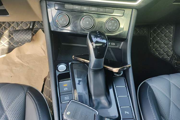 Used Volkswagen Sagitar 2023 300TSI DSG Excellence Edition
