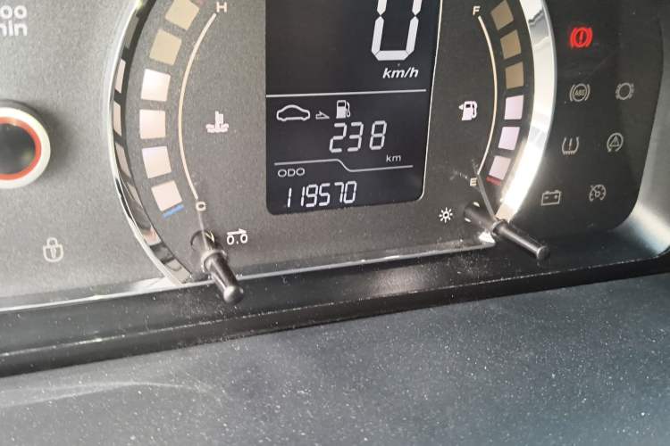 Used Roewe 350 2013 350S 1.5L Manual Xunchi Edition
