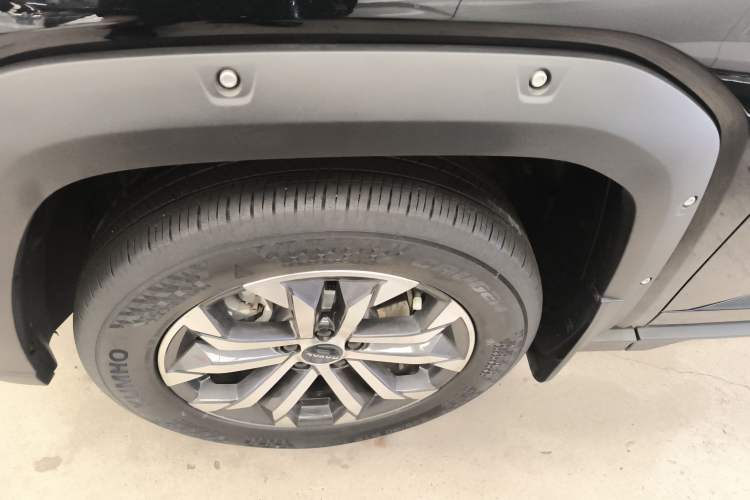 Used Haval H Dog 2023 2.0T Two-Wheel Drive Chaoye Version Plus Left Front Wheel Hub