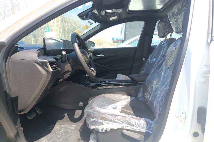 Used Buick Verano 2023 Pro GS Hunter Wind Edition