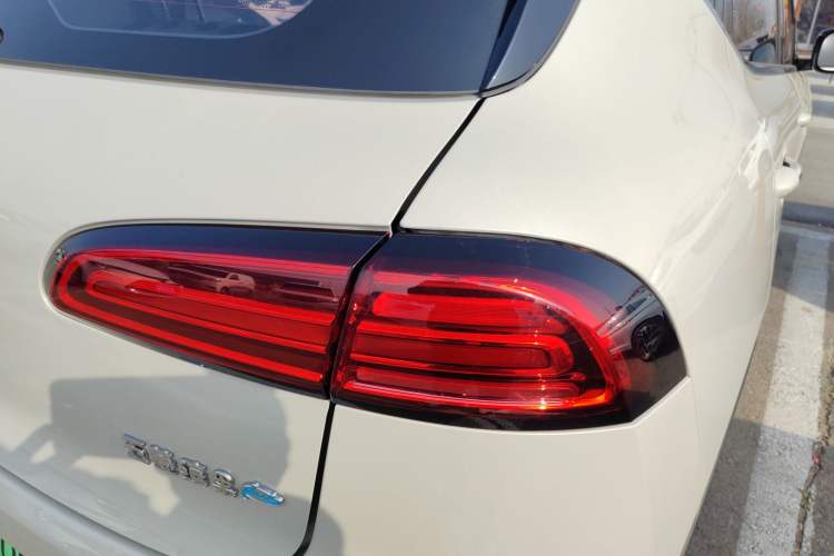 Used Wuling Bingo PLUS 2024 401 km Range 5-Seater Version