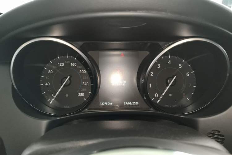 Used Jaguar XE 2015 2.0T 200 PS R-Sport