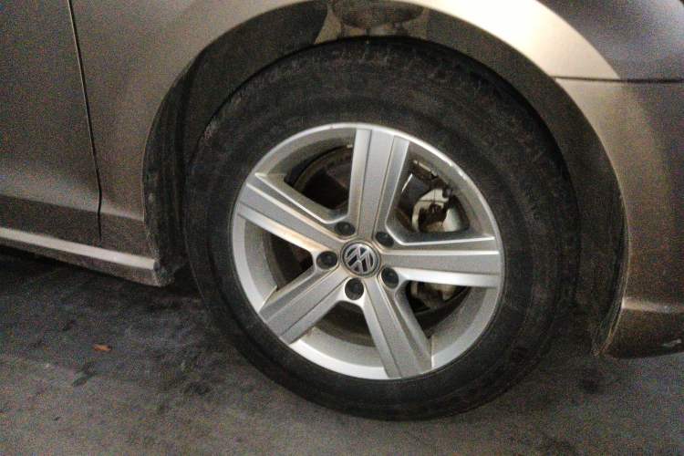 Used Volkswagen Lamando 2018 230TSI DSG Fashion Edition
