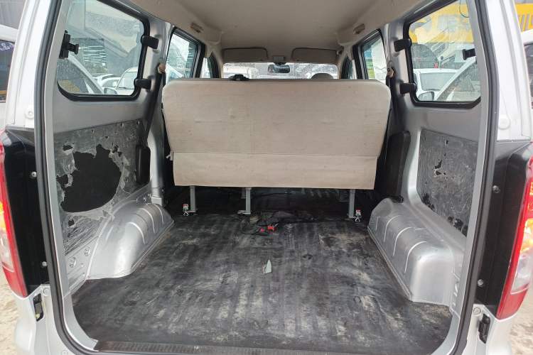 Used Wuling Hongguang V 2022 1.5L Jingqu Edition Electric-Assist LAR