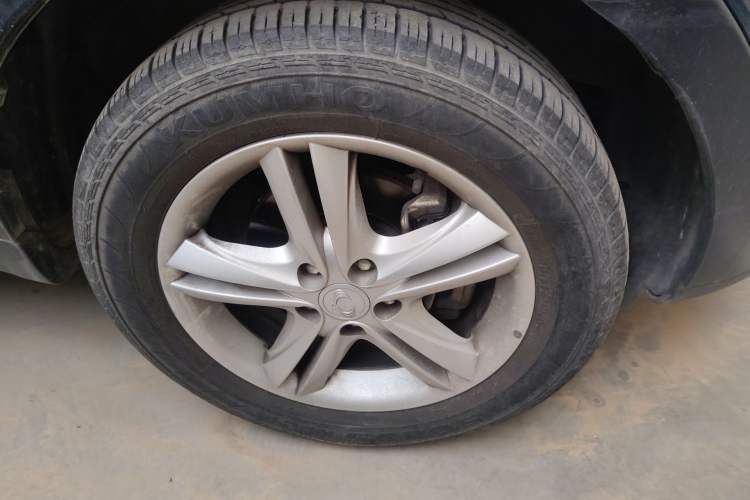 Used SsangYong Korando 2014 2.0L Gasoline 4x4 Automatic Luxury Navigation Edition