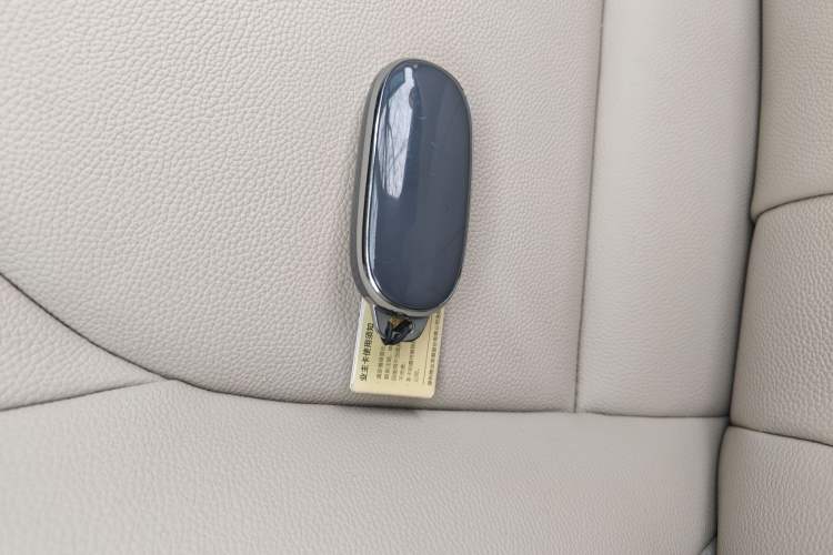 Used Toyota Highlander 2022 Dual-Engine 2.5L Four-Wheel Drive Prestige Version 7 Seats