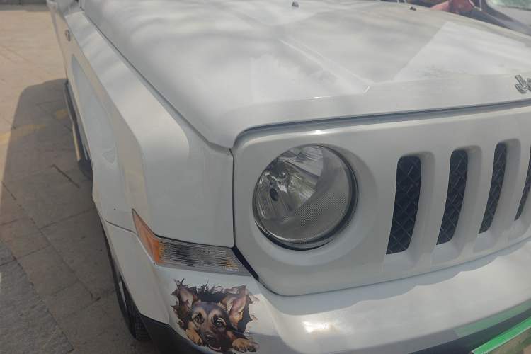 Used Jeep Patriot 2014 2.0L Sport Enhanced Edition Right Front Headlight