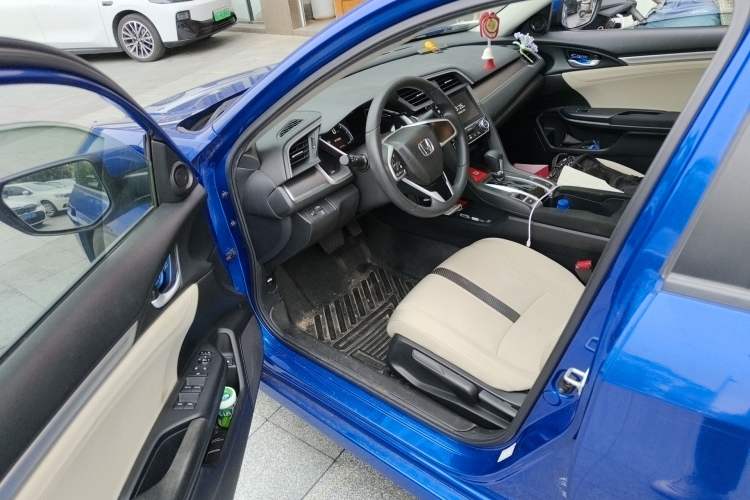 Used Honda Civic 2016 220TURBO CVT Luxury Edition