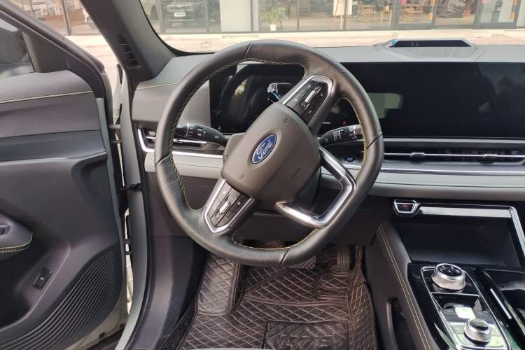 Used Ford Equator Sport New Energy 2025 Luxury Plus Version
