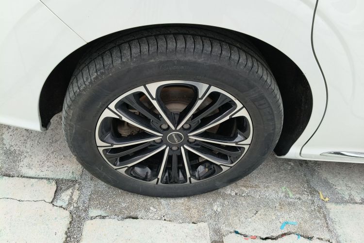 Used Roewe iMAX8 2022 400TGI Flagship Edition
