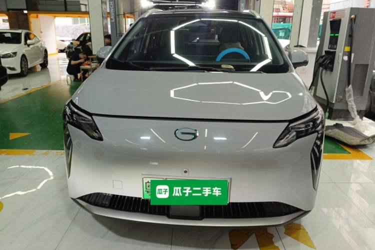 Used AION Y 2023 Plus 510 Smart Edition Front