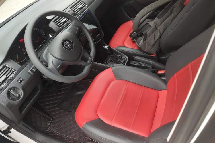 Used Volkswagen Santana 2018 1.5L Automatic Fashion Edition