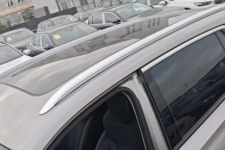 Used Roewe RX5 New Energy 2023 eRX5 Super Hybrid Premium Edition
