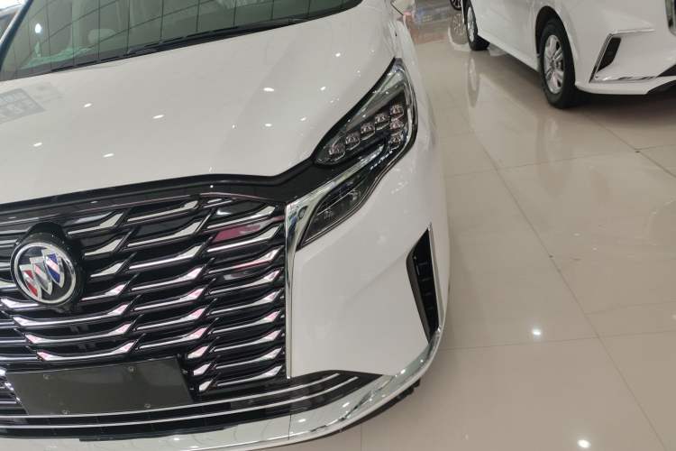 Used Buick GL8 2023 ES Lu Zun Comfort Model
