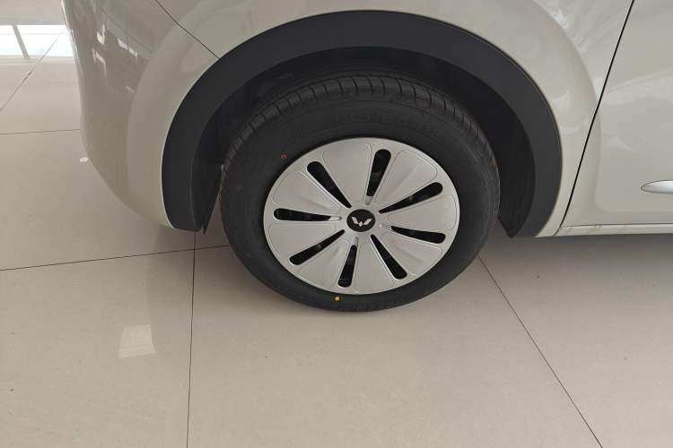 Used Wuling Bingo 2024 203km Light Edition