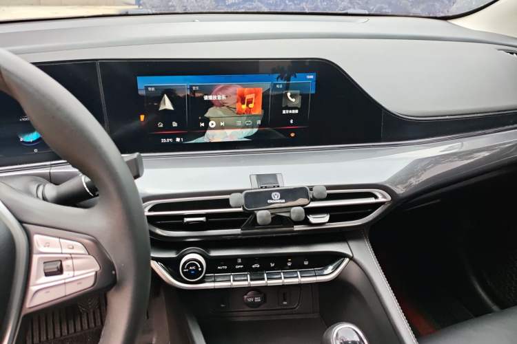 Used Changan Eado 2020 PLUS 1.6L GDI Manual Luxury Model