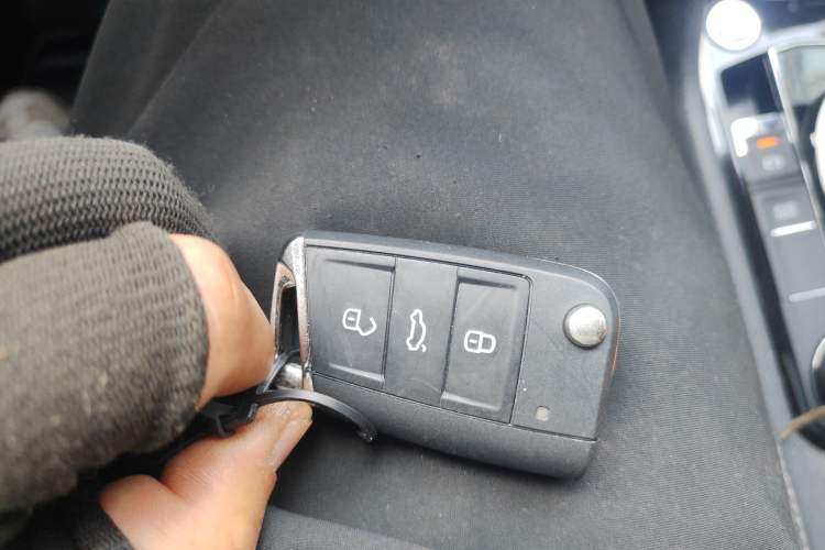 Used Volkswagen Tharu 2019 330TSI Four-Wheel Drive Flagship Model China VI Standard Vehicle Key