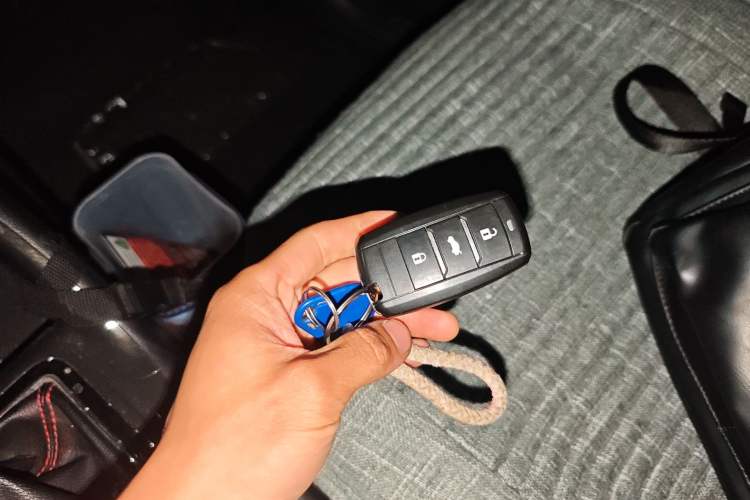 Used CHANGAN CS75 2017 Shangkui Edition 1.5T Automatic Fengyue Model Vehicle Key